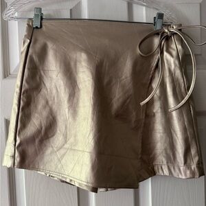 Elegant Tan Women's Shorts